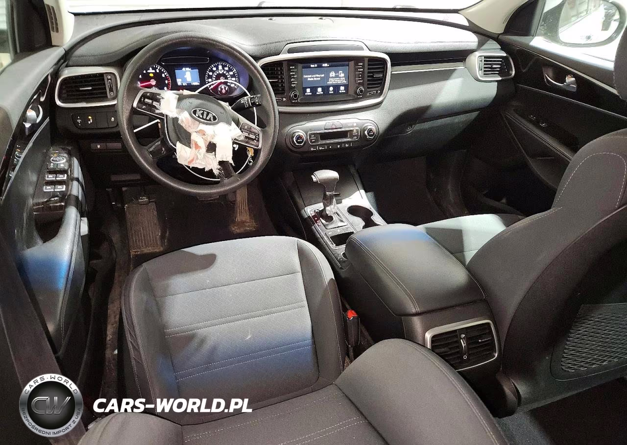 2019 Kia Sorento Lx V6 VIN:5XYPGDA57KG572756 - 8