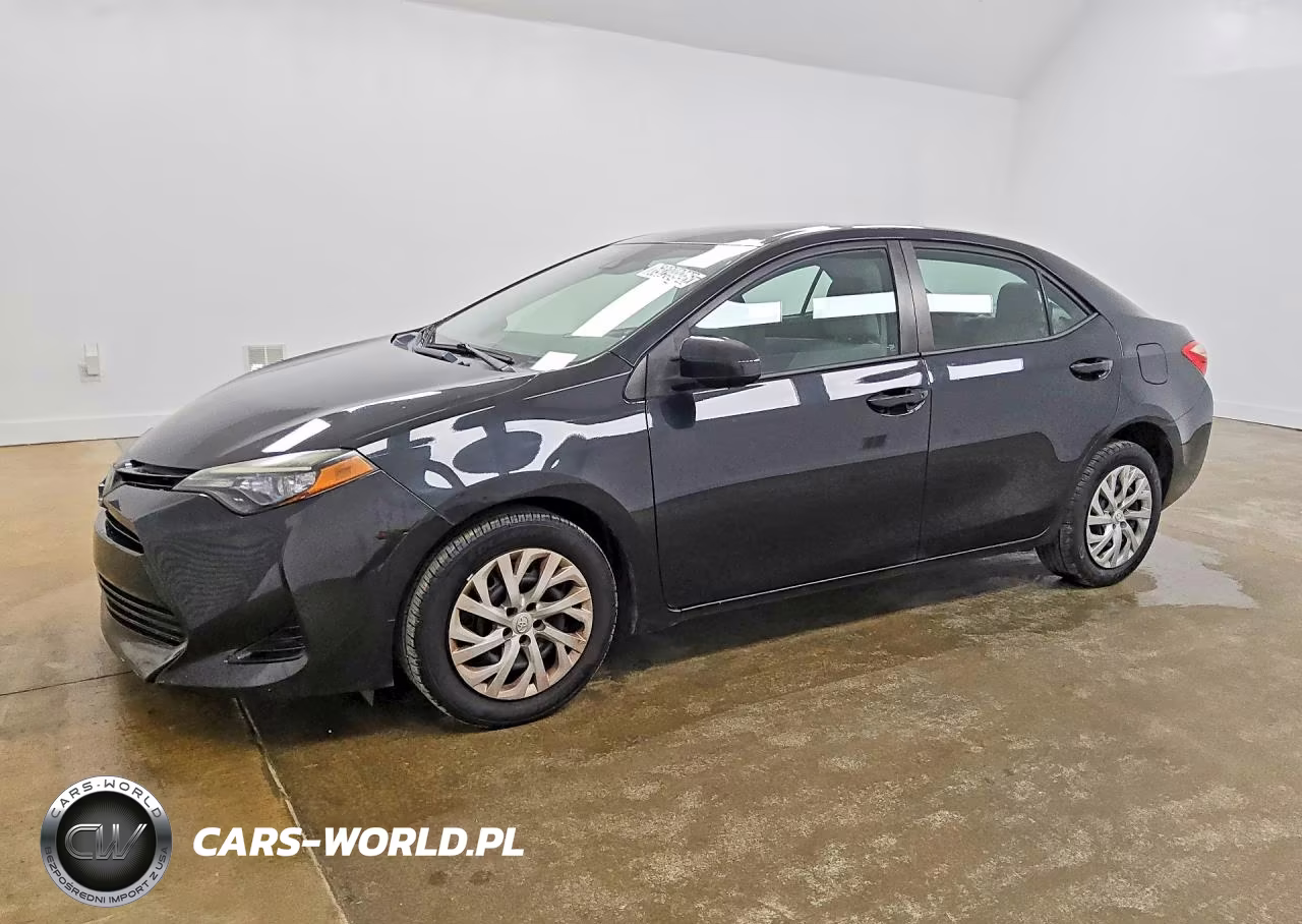 2017 Toyota Corolla Le VIN:2T1BURHE4HC860647 - 1