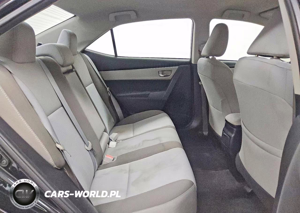 2017 Toyota Corolla Le VIN:2T1BURHE4HC860647 - 10