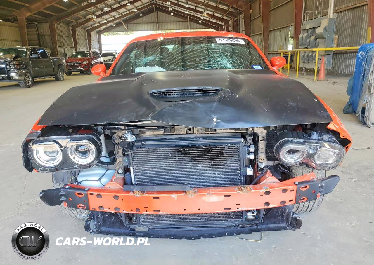 2023 Dodge Challenger Sxt VIN:2C3CDZAG8PH570775 - 5