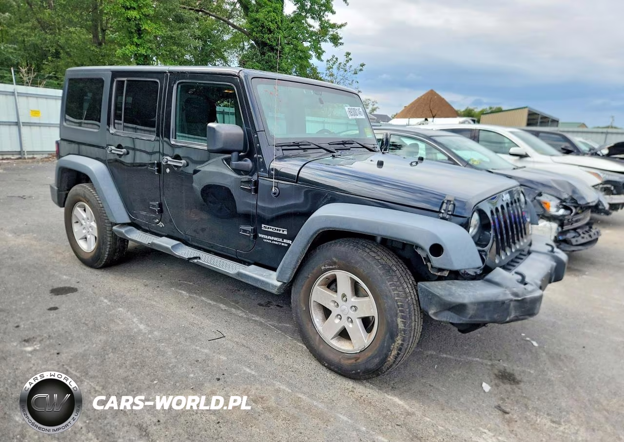 2017 Jeep Wrangler Unlimited Sport VIN:1C4BJWDG7HL535031 - 4