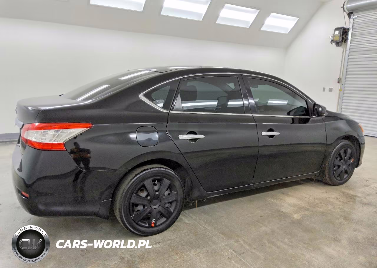 2015 Nissan Sentra S VIN:3N1AB7AP3FY219104 - 3