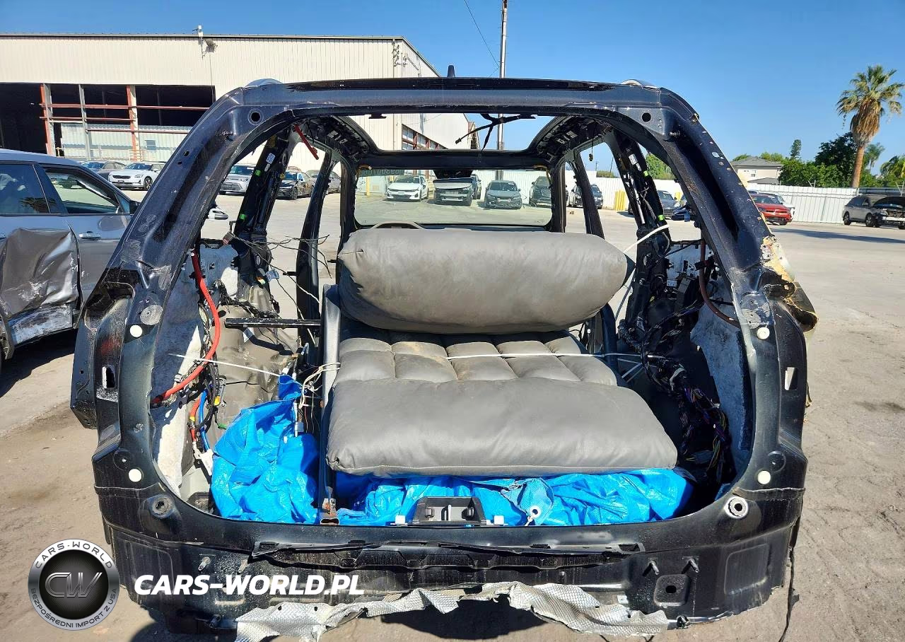 2026 Volvo Xc90 Core VIN:YV4M12PJ8T1499392 - 6