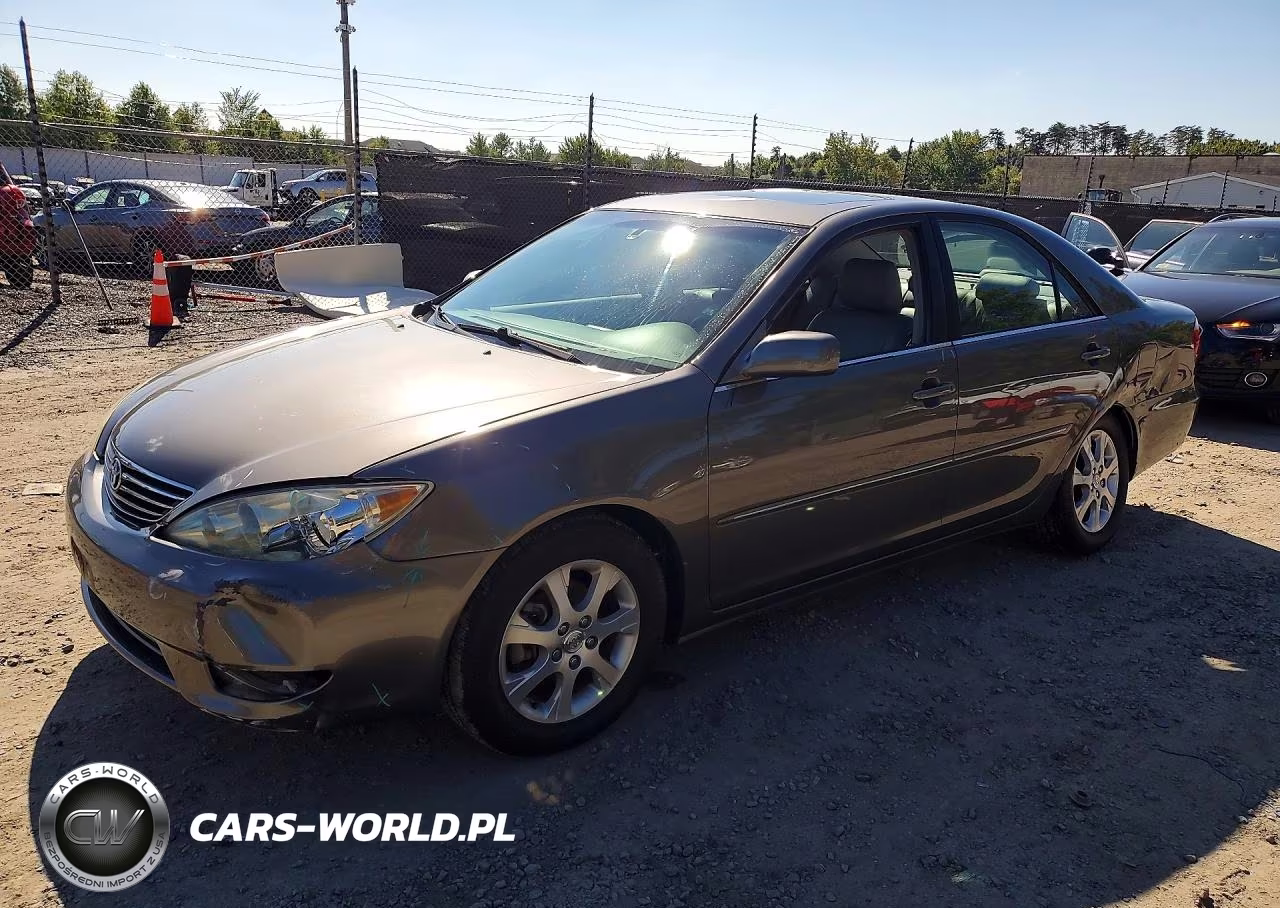2005 Toyota Camry Xle – zdjęcie 1 z 12
