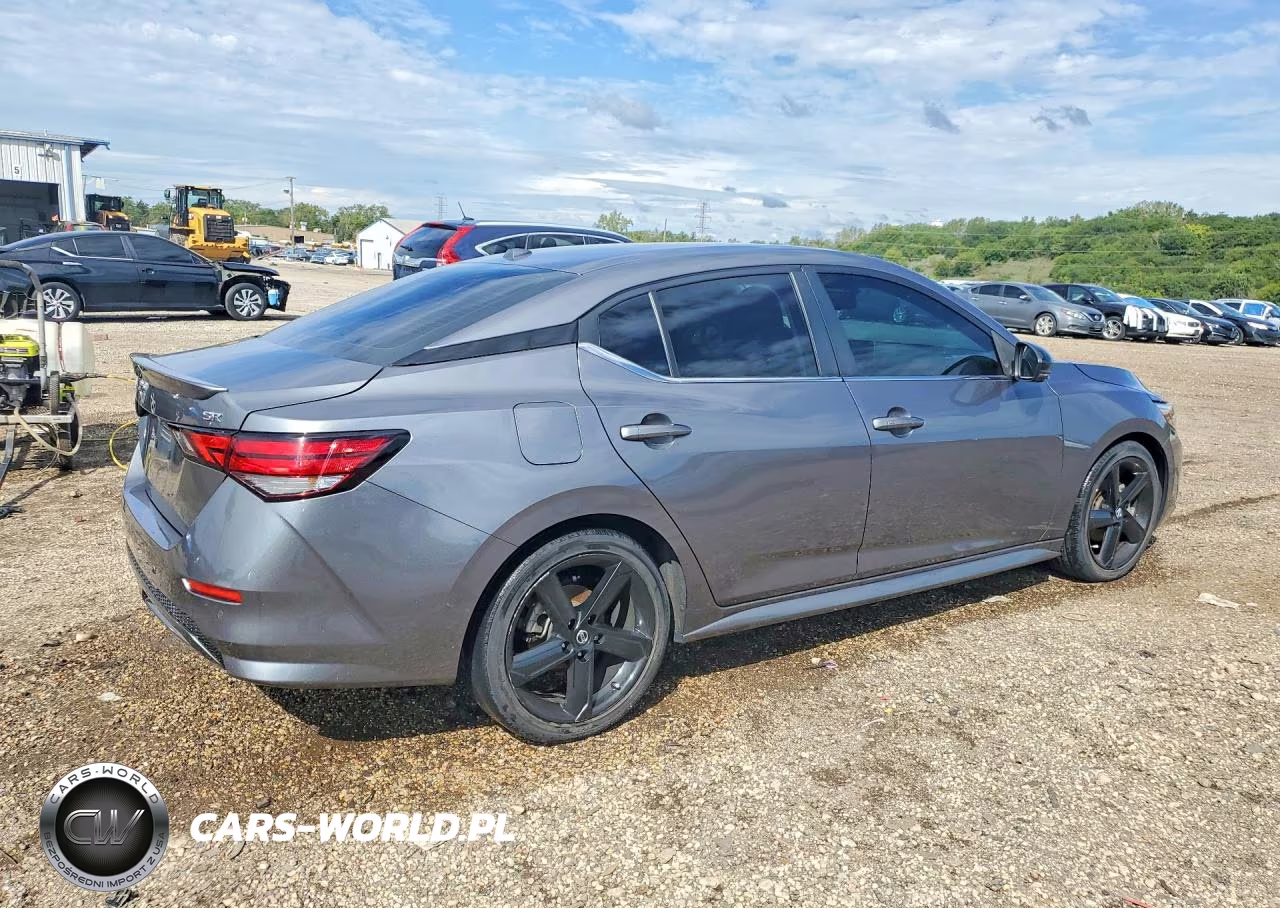 2021 Nissan Sentra Sr VIN:3N1AB8DV2MY236697 - 3