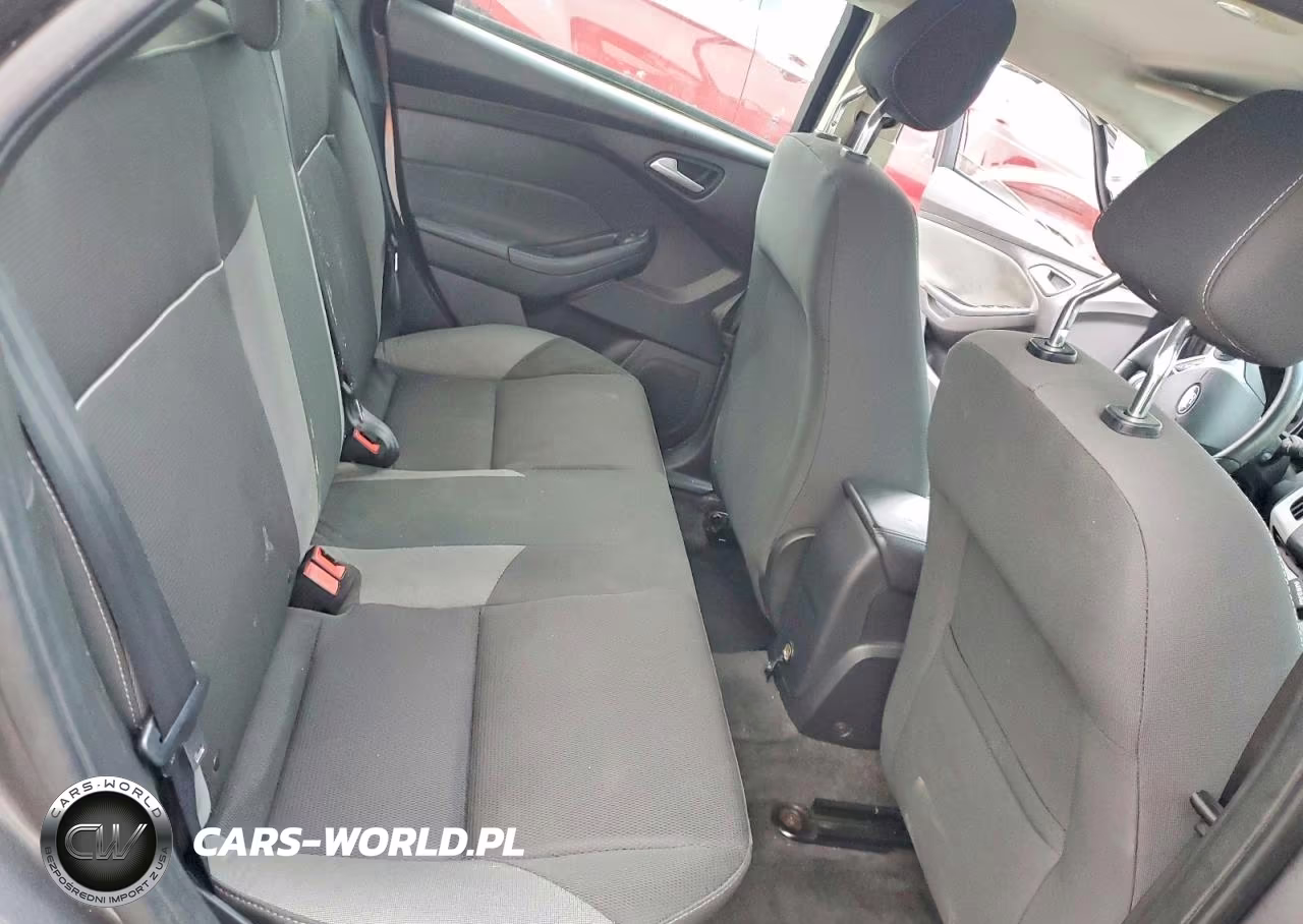 2012 Ford Focus Se VIN:1FAHP3F2XCL299272 - 10