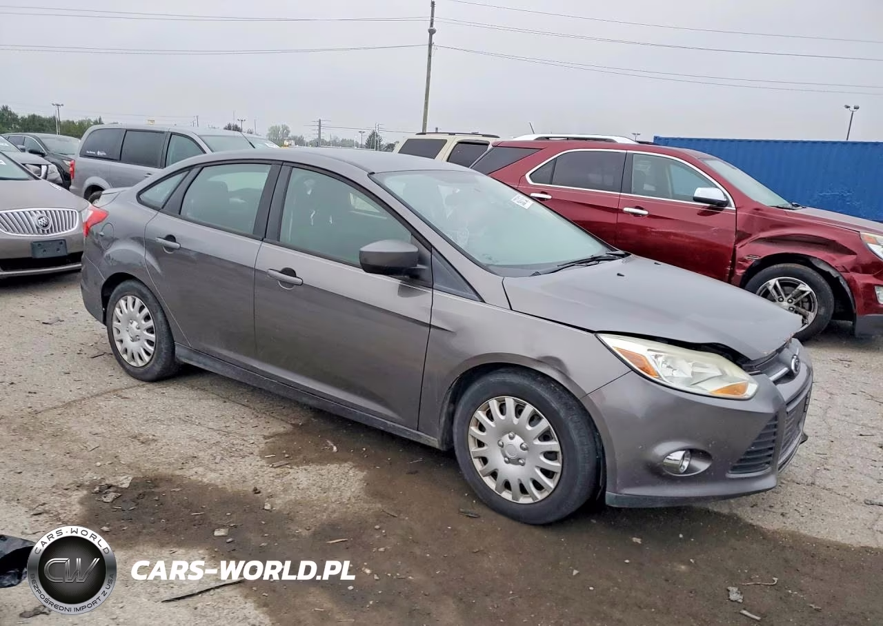2012 Ford Focus Se VIN:1FAHP3F2XCL299272 - 4
