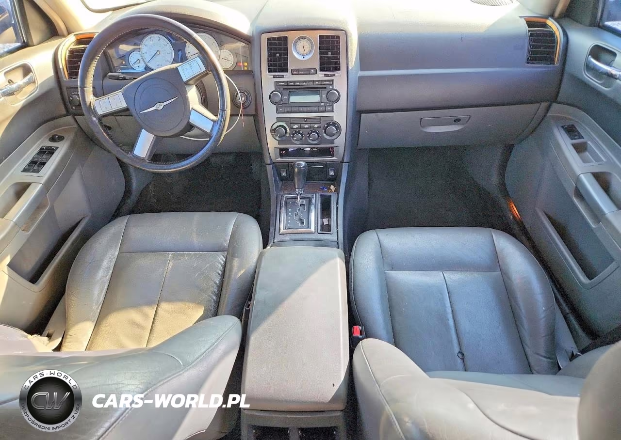2005 Chrysler 300 Touring VIN:2C3JA53G65H172578 - 8