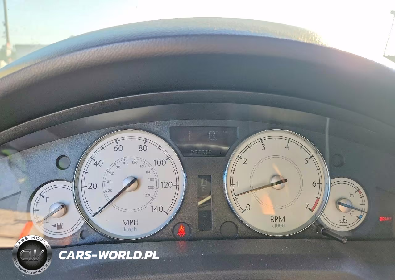 2005 Chrysler 300 Touring VIN:2C3JA53G65H172578 - 9