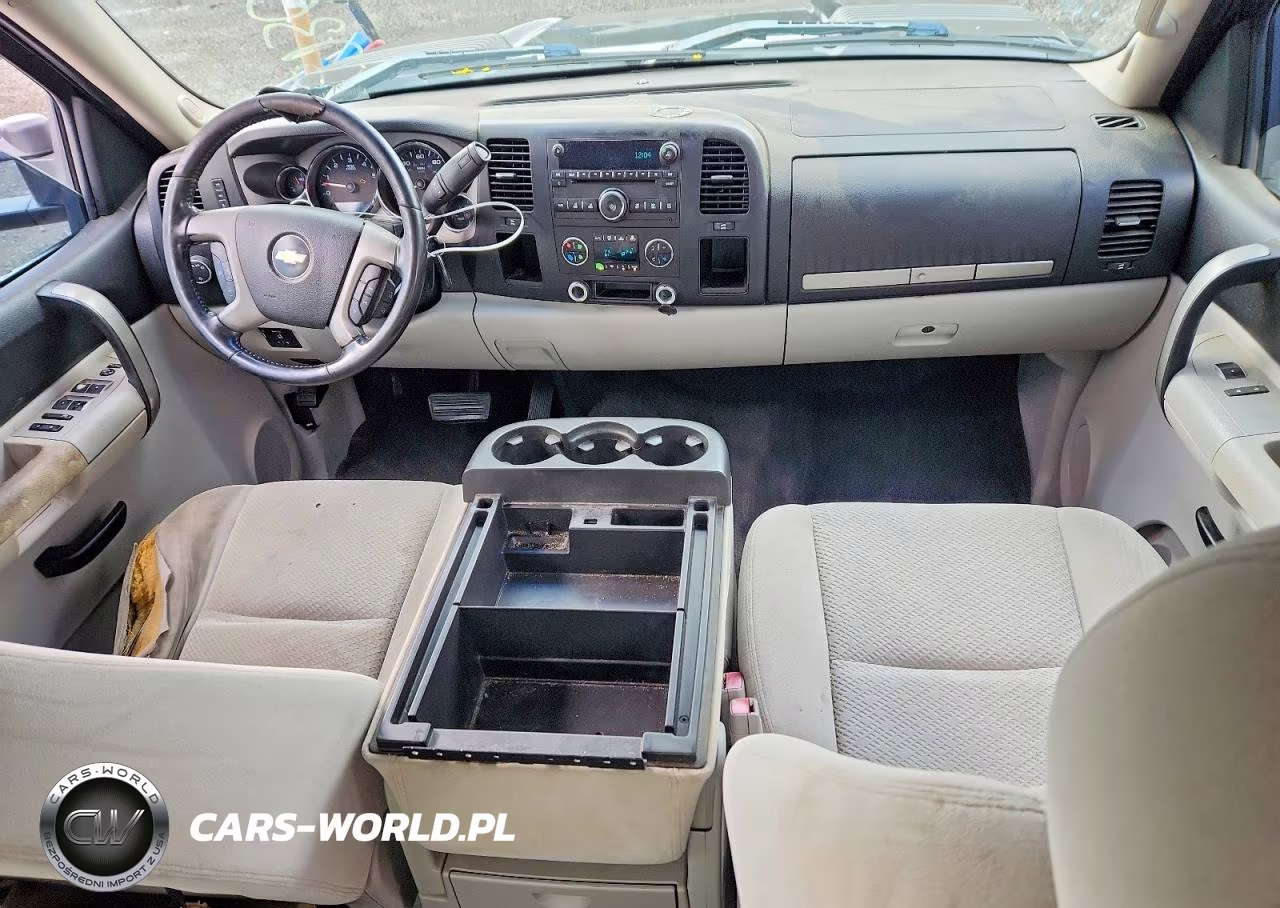2008 Chevrolet Silverado C2500 Heavy Duty VIN:1GCHC23K98F164486 - 8