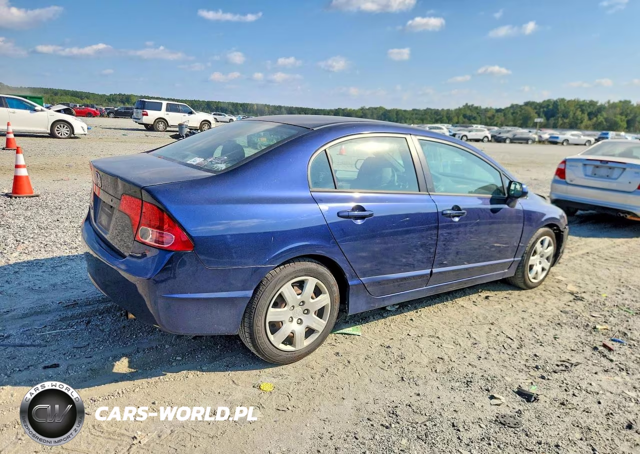 2007 Honda Civic Lx VIN:1HGFA16527L041725 - 3