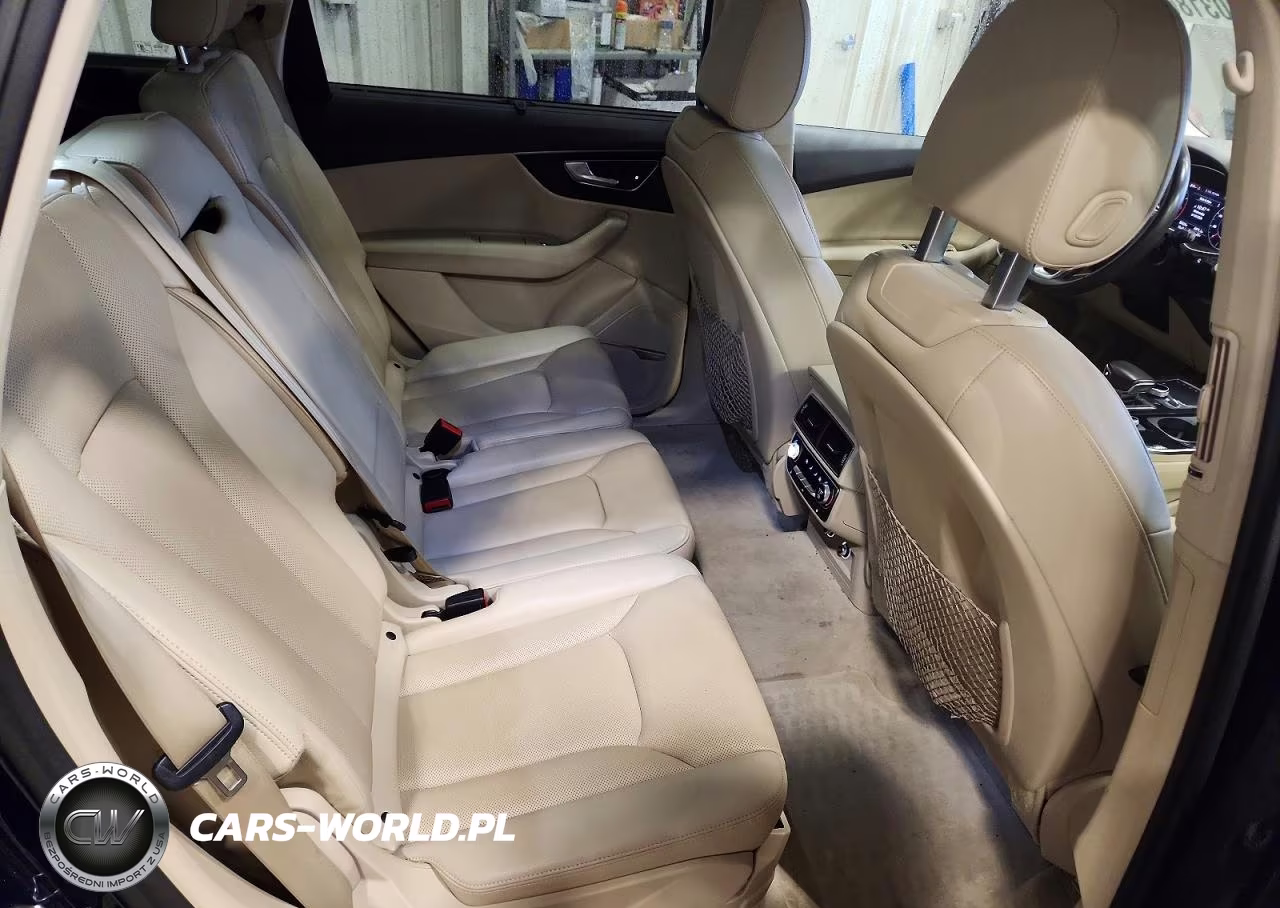 2019 Audi Q7 Prestige VIN:WA1VAAF78KD036876 - 10