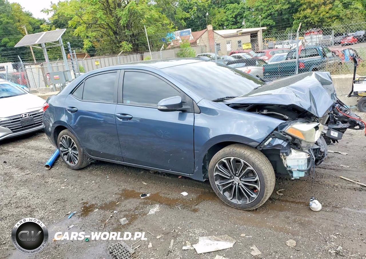 2015 Toyota Corolla S Plus VIN:2T1BURHE0FC343522 - 4