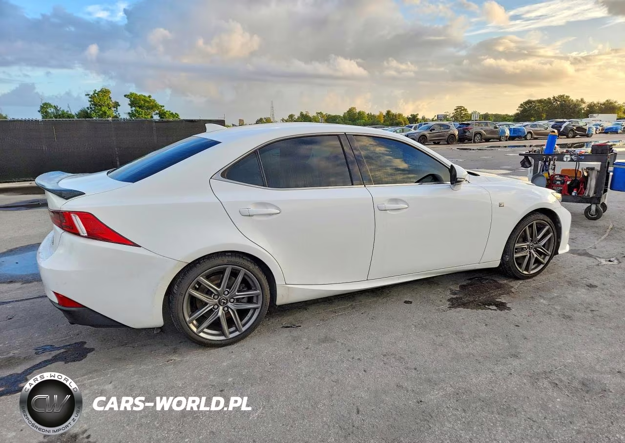 2016 Lexus Is 200T VIN:JTHBA1D26G5038349 - 3