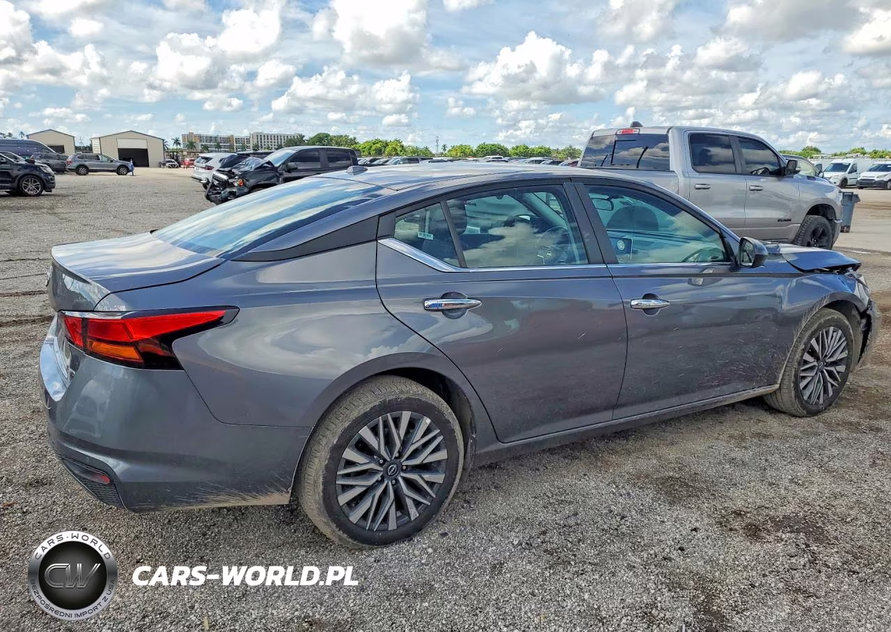 2025 Nissan Altima Sv VIN:1N4BL4DW5SN427594 - 3