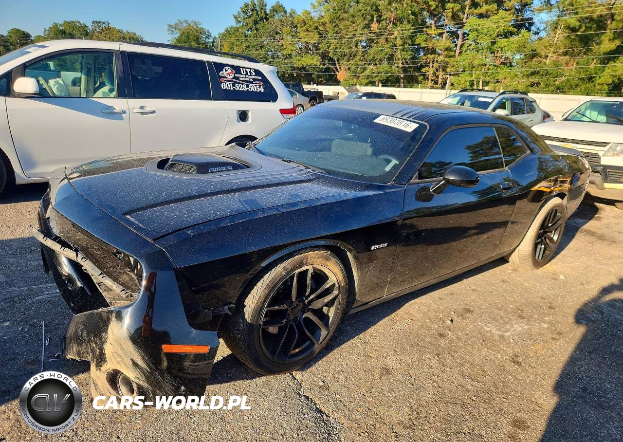 2015 Dodge Challenger Sxt – zdjęcie 1 z 12