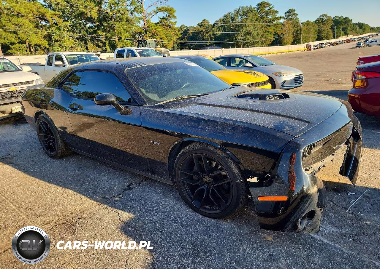 2015 Dodge Challenger Sxt VIN:2C3CDZAT2FH869321 - 4