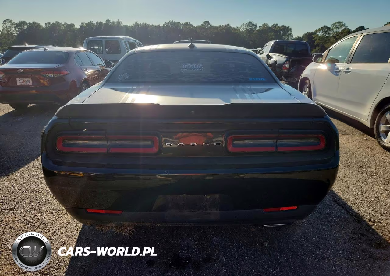 2015 Dodge Challenger Sxt VIN:2C3CDZAT2FH869321 - 6