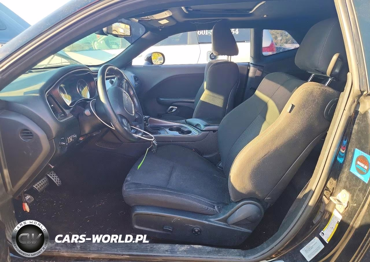 2015 Dodge Challenger Sxt VIN:2C3CDZAT2FH869321 - 7