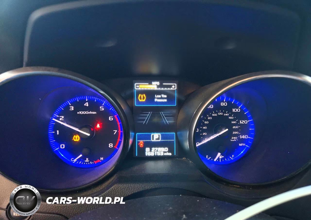 2017 Subaru Legacy 2.5I Premium VIN:4S3BNAF64H3043987 - 9