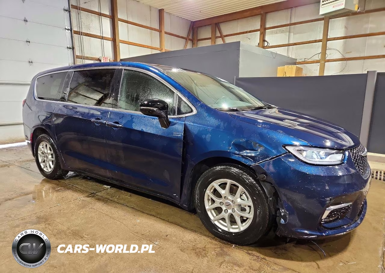 2025 Chrysler Pacifica Select VIN:2C4RC1BG4SR561454 - 4