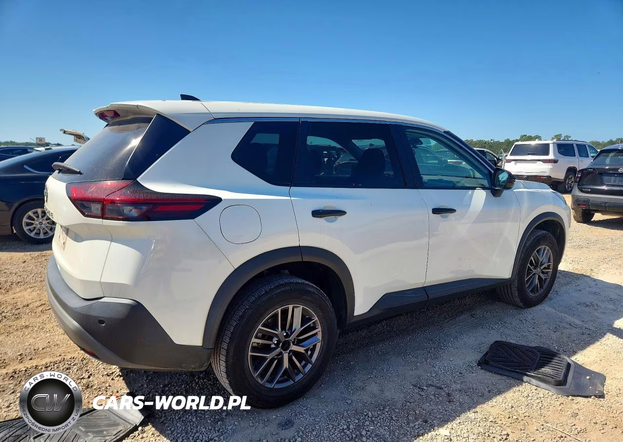 2023 Nissan Rogue S VIN:5N1BT3AA6PC859638 - 3