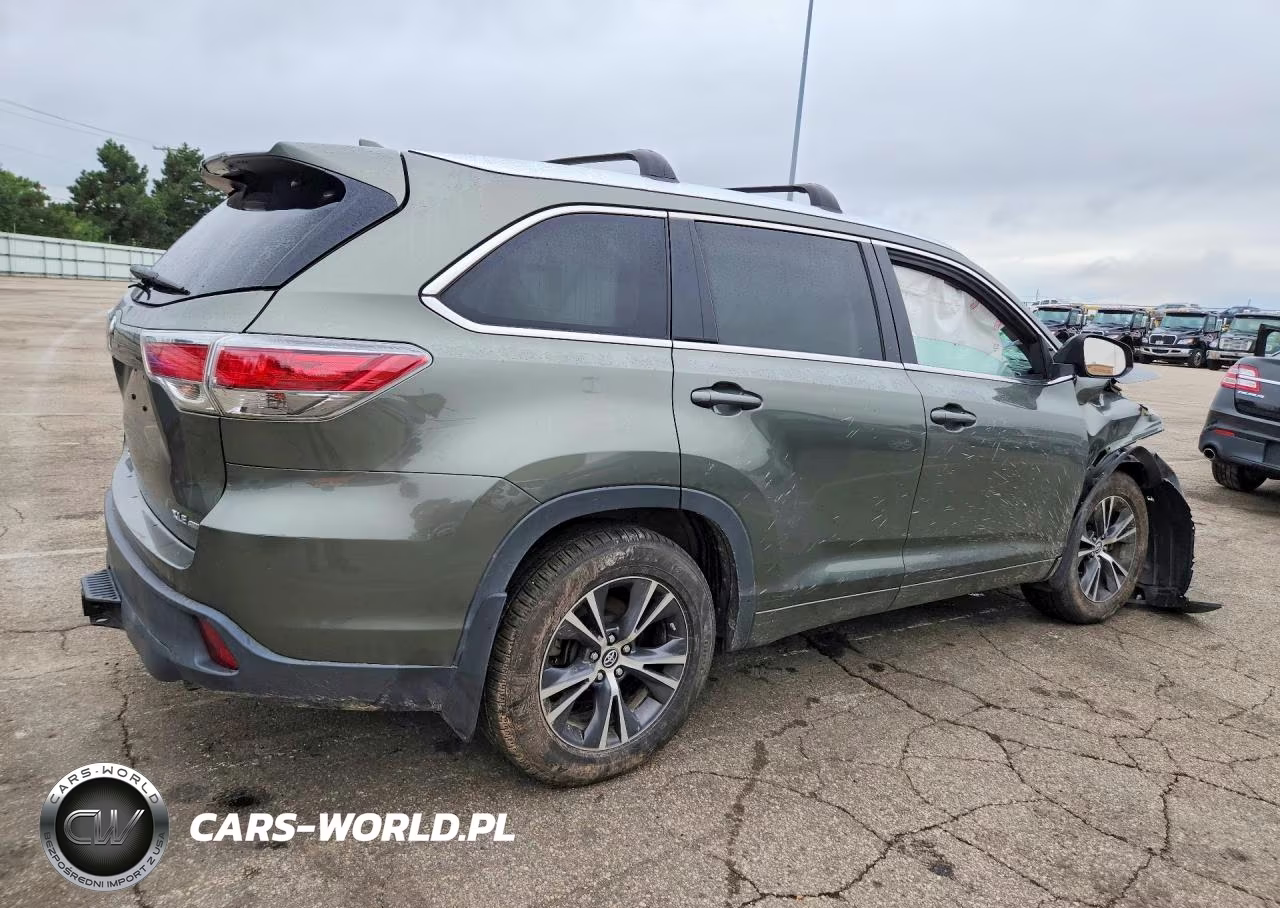 2016 Toyota Highlander Xle VIN:5TDJKRFH7GS327146 - 3