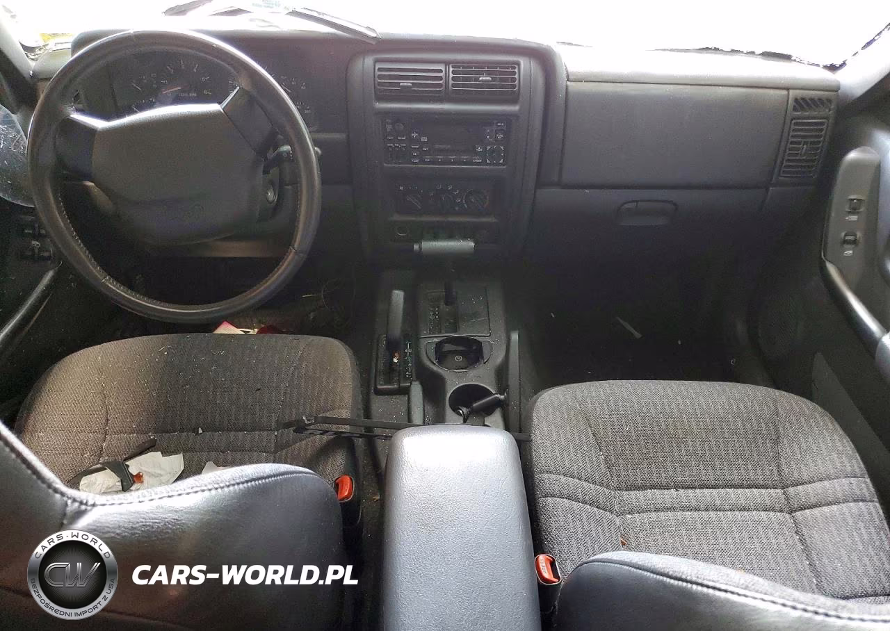 2001 Jeep Cherokee Sport VIN:1J4FF48S11L586062 - 8