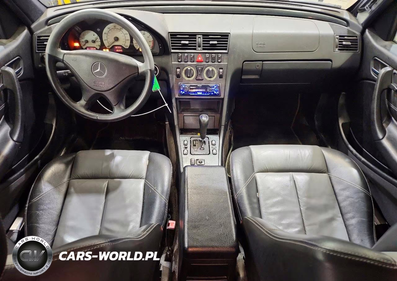 2000 Mercedes-Benz C 230 VIN:WDBHA24G8YA859909 - 8