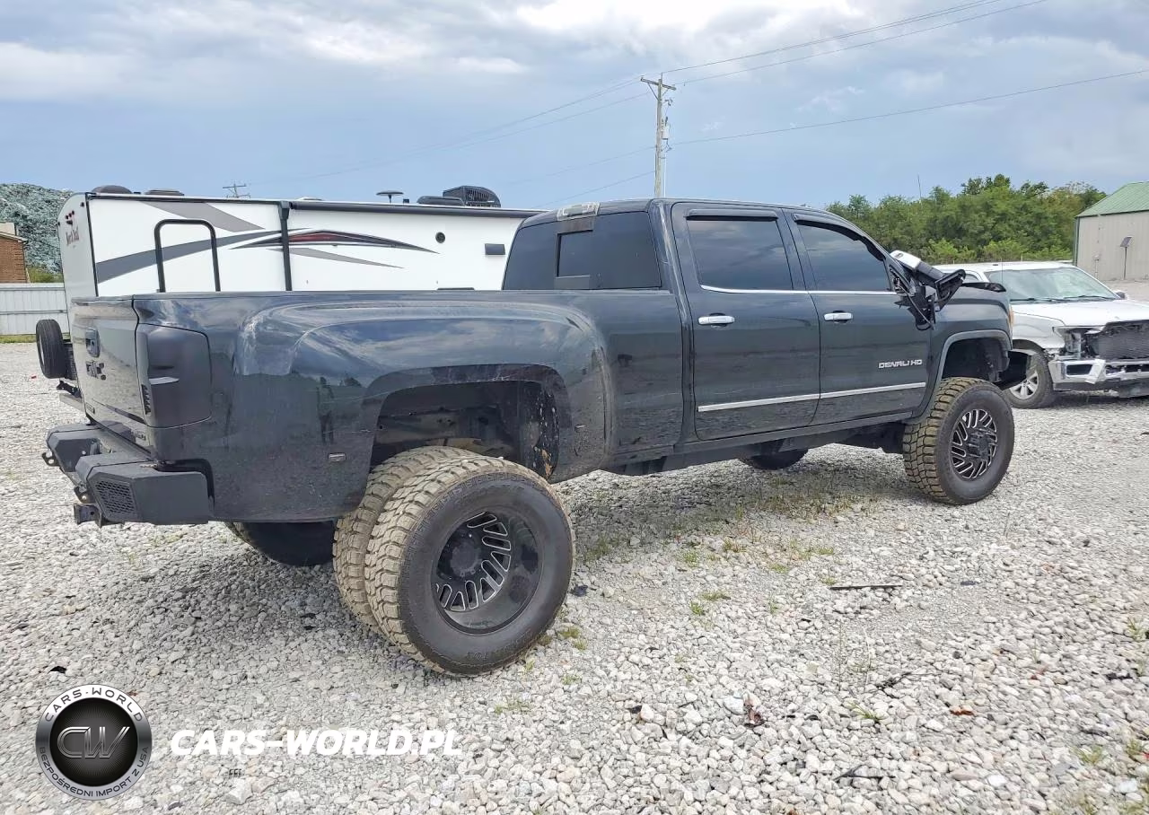 2015 GMC Sierra K3500 Denali VIN:1GT424E86FF109389 - 3