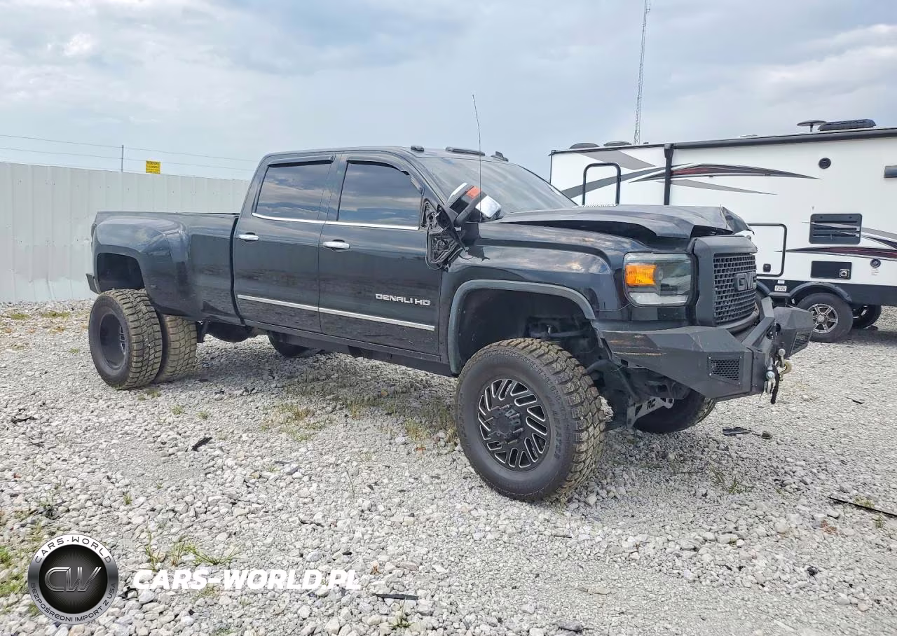2015 GMC Sierra K3500 Denali VIN:1GT424E86FF109389 - 4