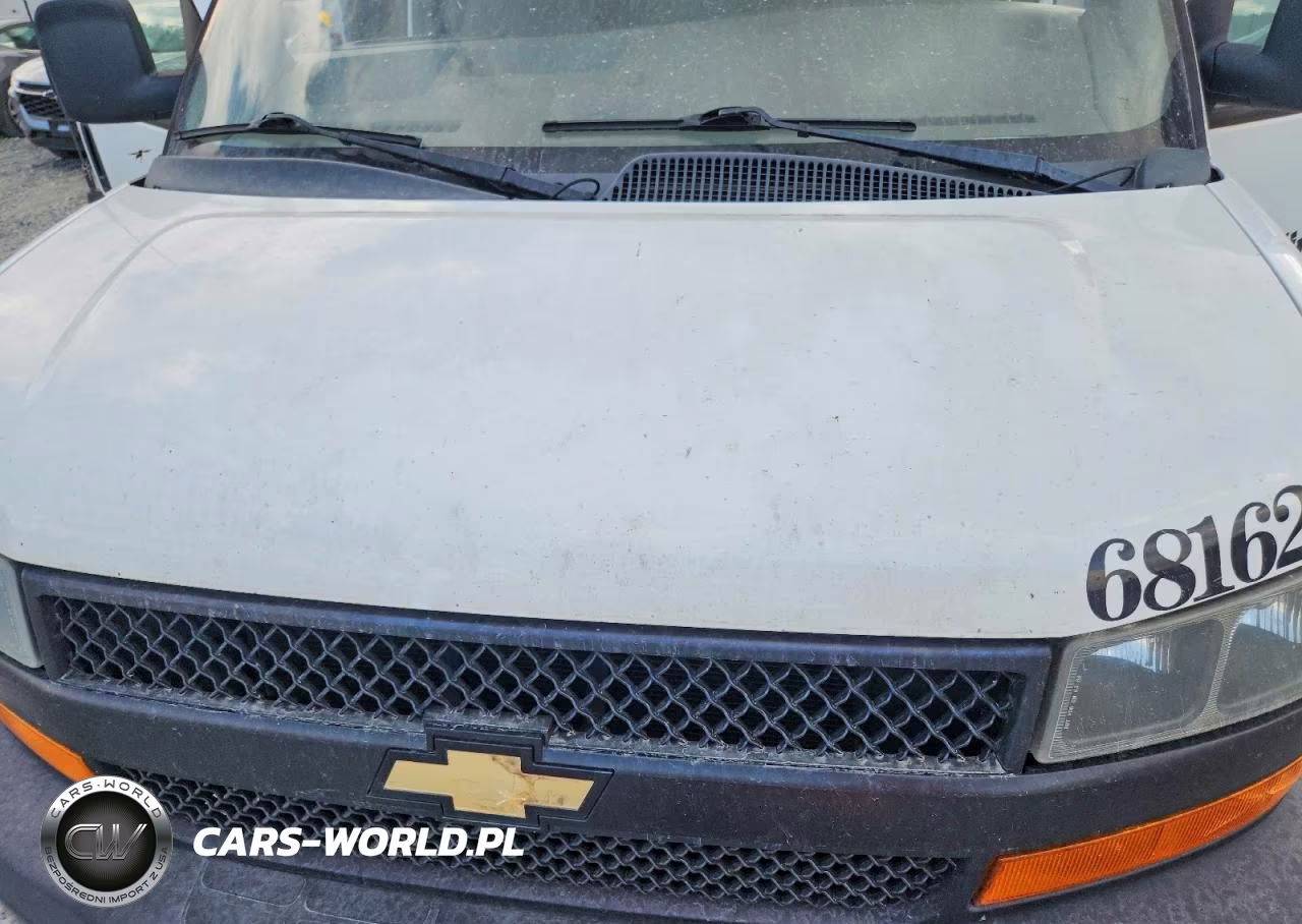 2019 Chevrolet Express 3500 Cargo Delivery Van VIN:1GCZGGFG1K1168162 - 11