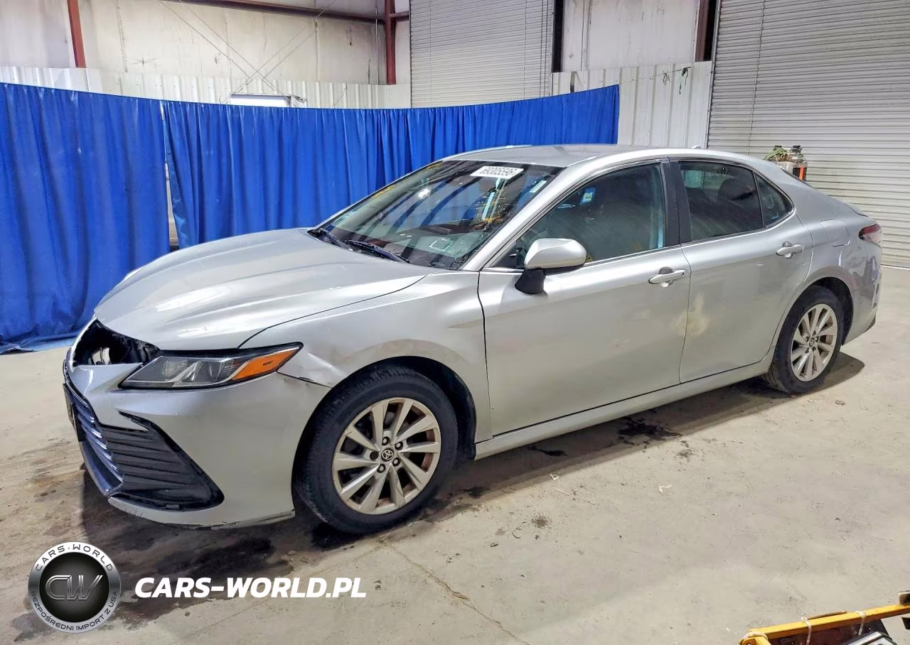 2021 Toyota Camry Le