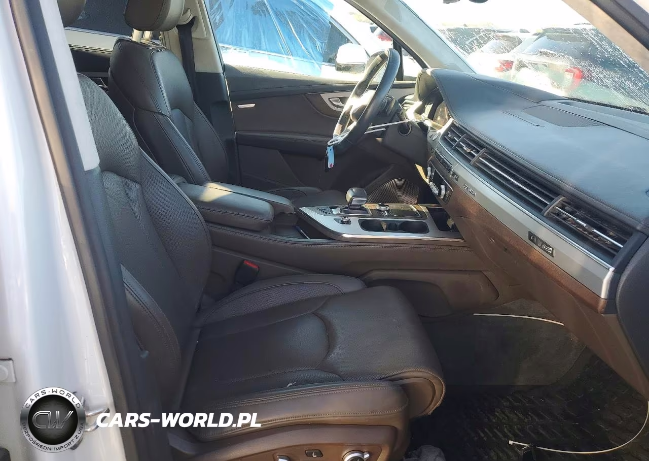 2019 Audi Q7 Prestige VIN:WA1VAAF79KD015938 - 7