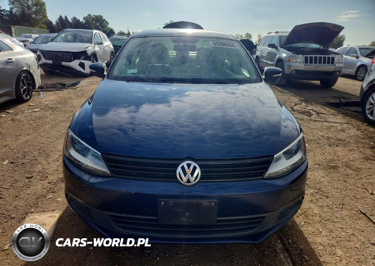 2012 Volkswagen Jetta Se VIN:3VWDP7AJ1CM121860 - 5