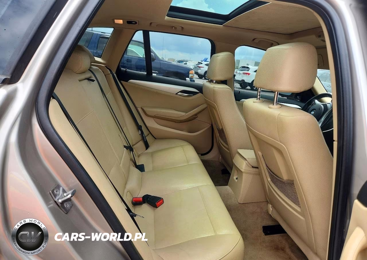 2015 BMW X1 xDrive28I VIN:WBAVL1C52FVY27596 - 11