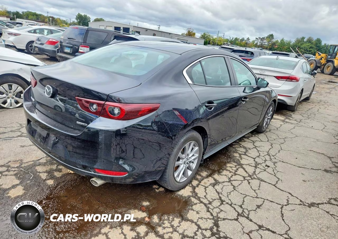 2025 Mazda 3 VIN:3MZBPAAMXSM476927 - 3