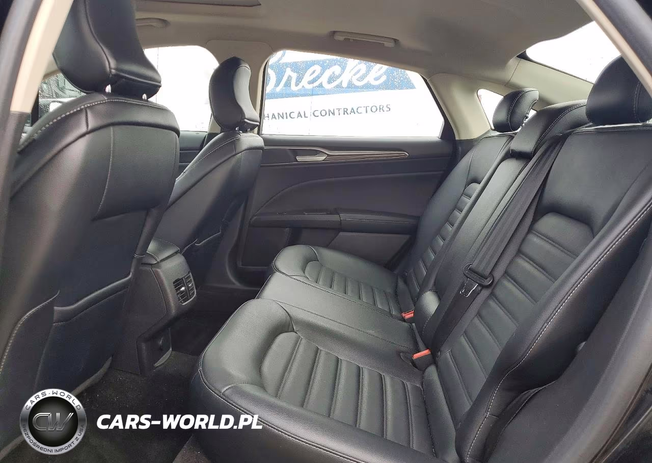 2017 Ford Fusion Se VIN:3FA6P0HD7HR405657 - 10