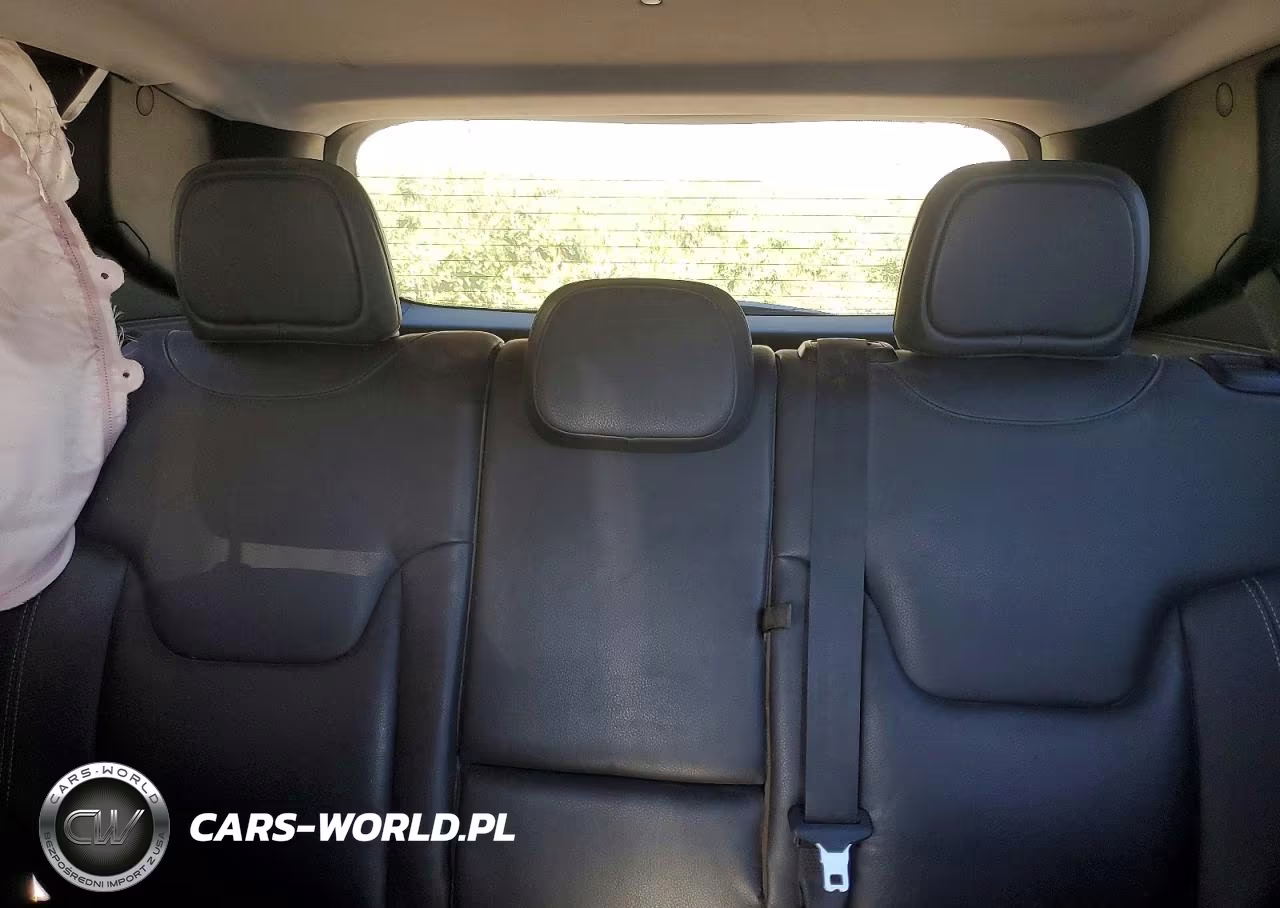 2017 Jeep Renegade Limited VIN:ZACCJBDB4HPF63236 - 10