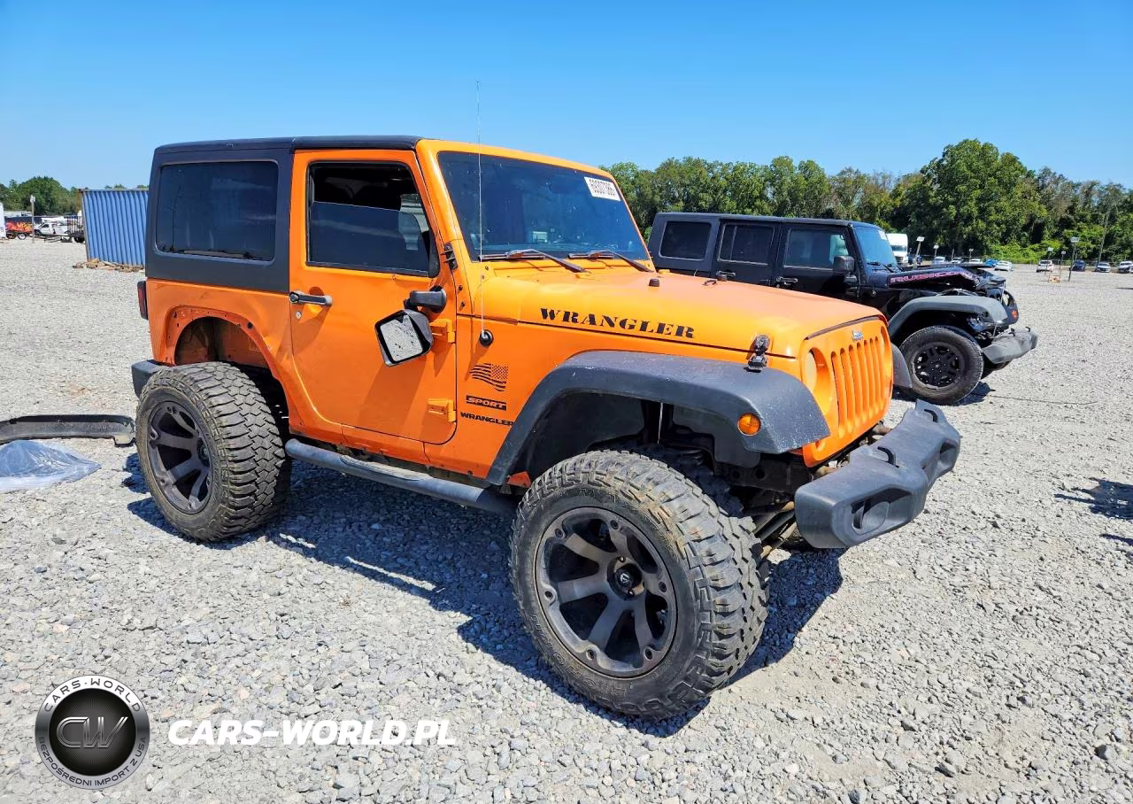 2012 Jeep Wrangler Sport VIN:1C4AJWAG8CL158590 - 4