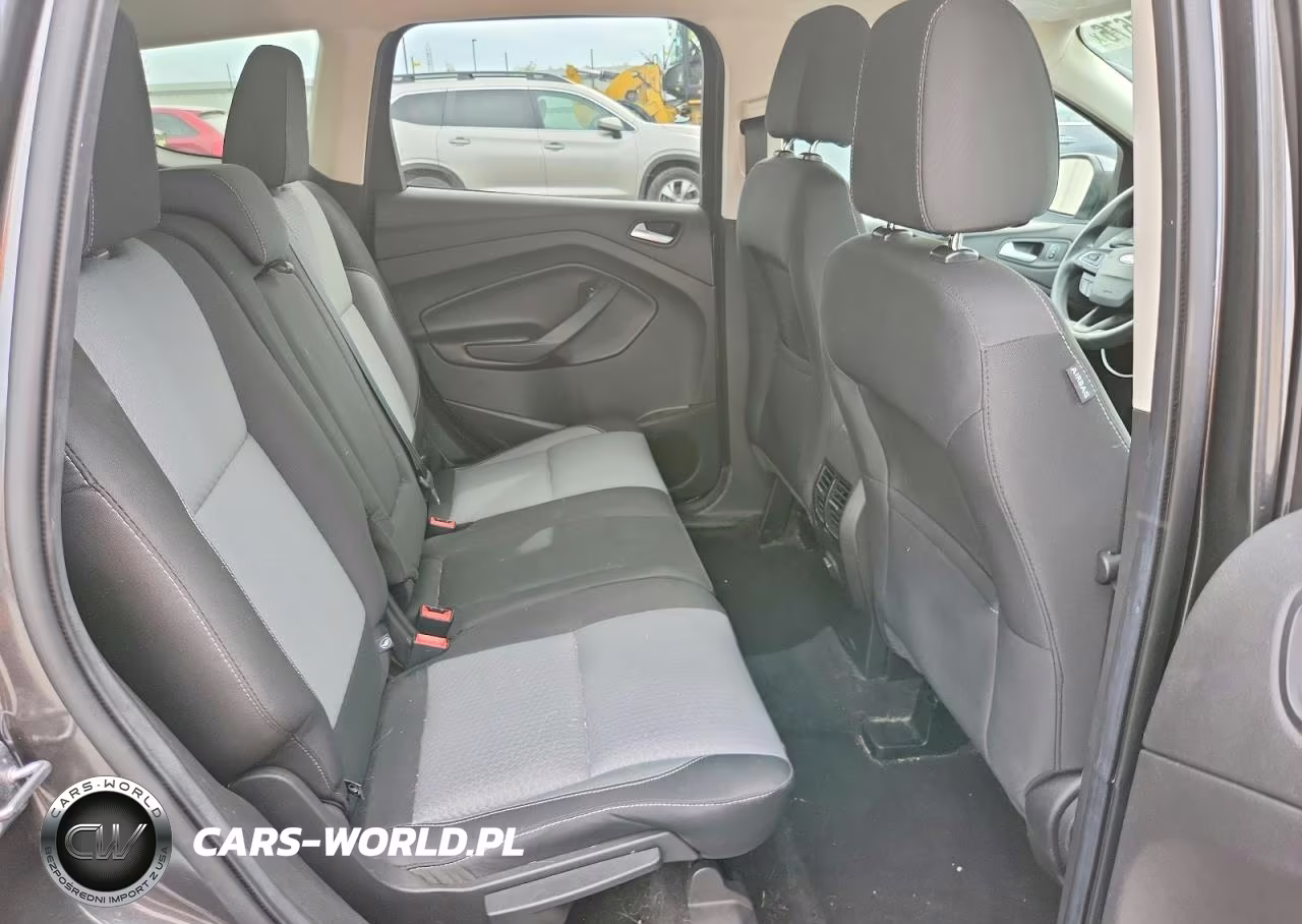 2017 Ford Escape Se VIN:1FMCU9G97HUD44208 - 10