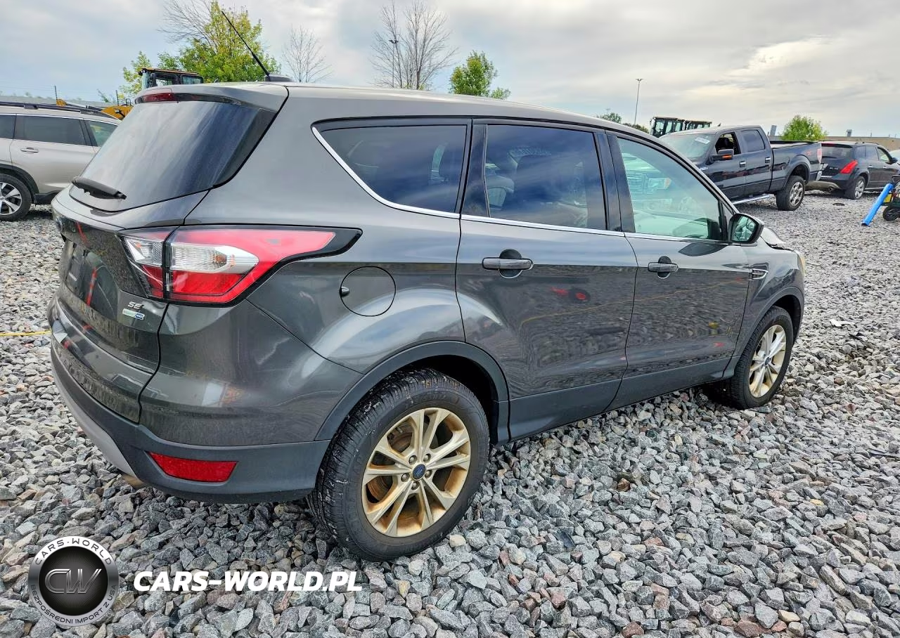 2017 Ford Escape Se VIN:1FMCU9G97HUD44208 - 3