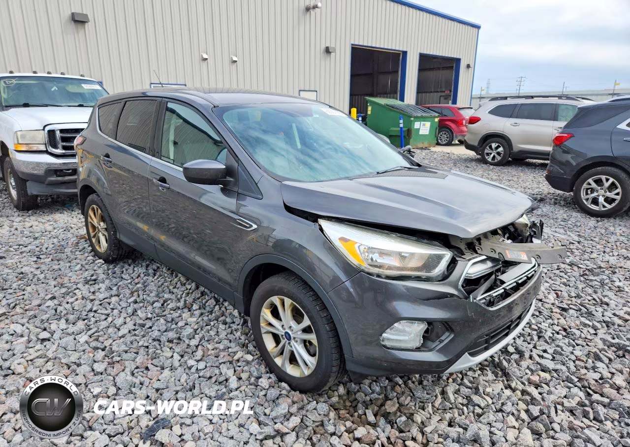 2017 Ford Escape Se VIN:1FMCU9G97HUD44208 - 4