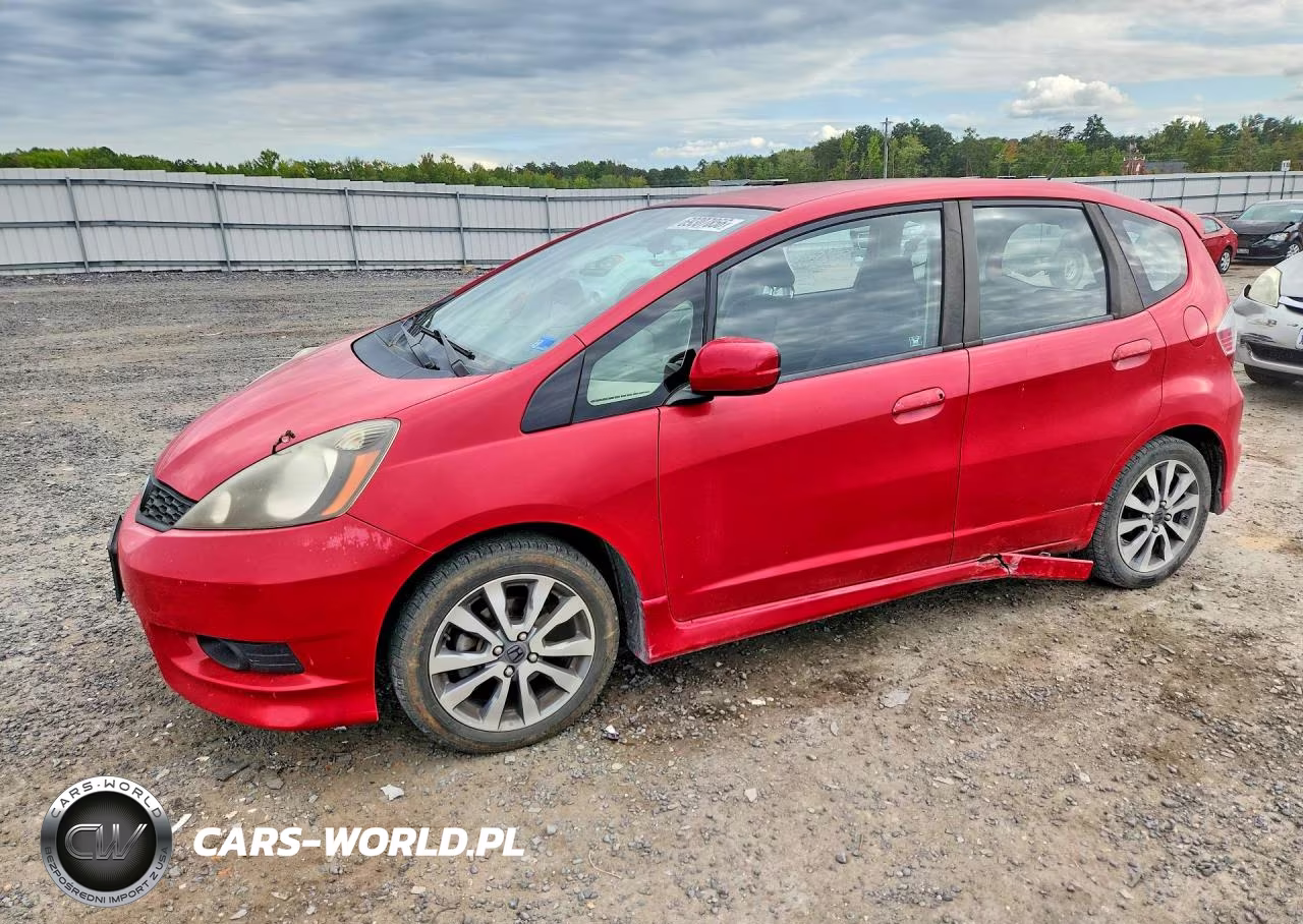 2013 Honda Fit Sport VIN:JHMGE8H56DC008508 - 1