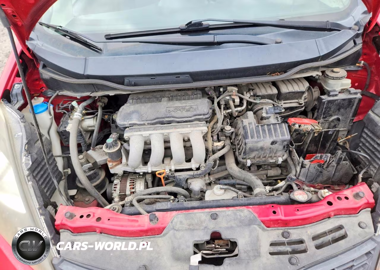 2013 Honda Fit Sport VIN:JHMGE8H56DC008508 - 11
