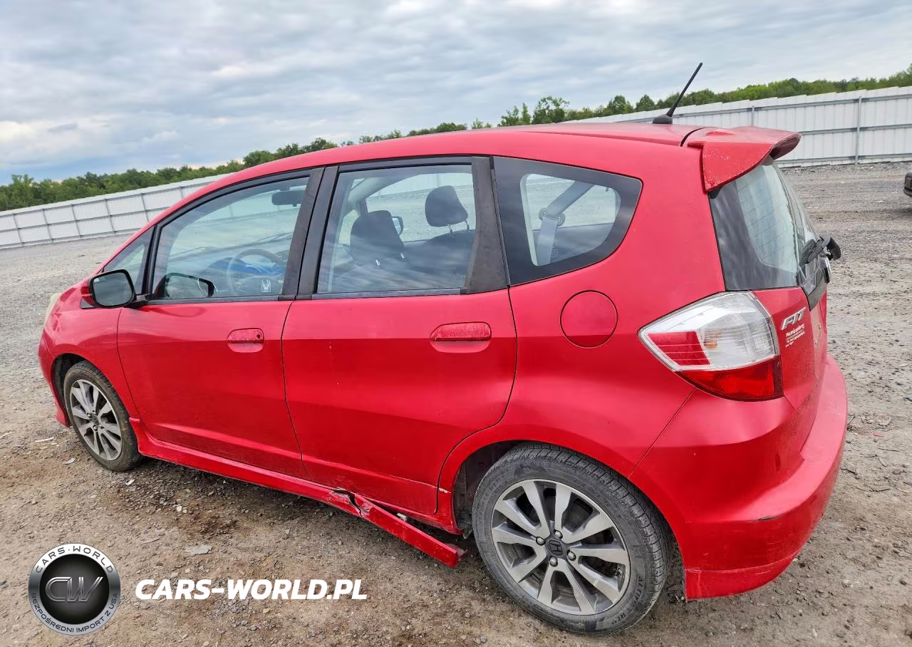 2013 Honda Fit Sport VIN:JHMGE8H56DC008508 - 2