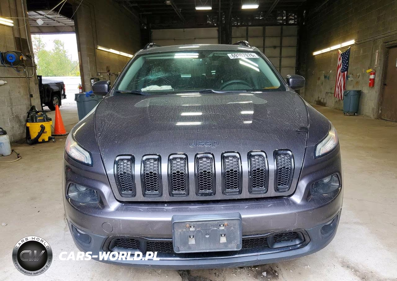 2014 Jeep Cherokee Latitude VIN:1C4PJMCS0EW301078 - 5