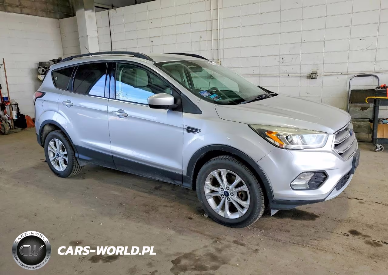 2017 Ford Escape Se VIN:1FMCU9GD2HUC98601 - 4