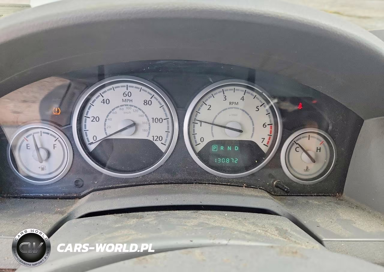 2008 Chrysler Town & Country Lx VIN:2A8HR44H68R743398 - 9