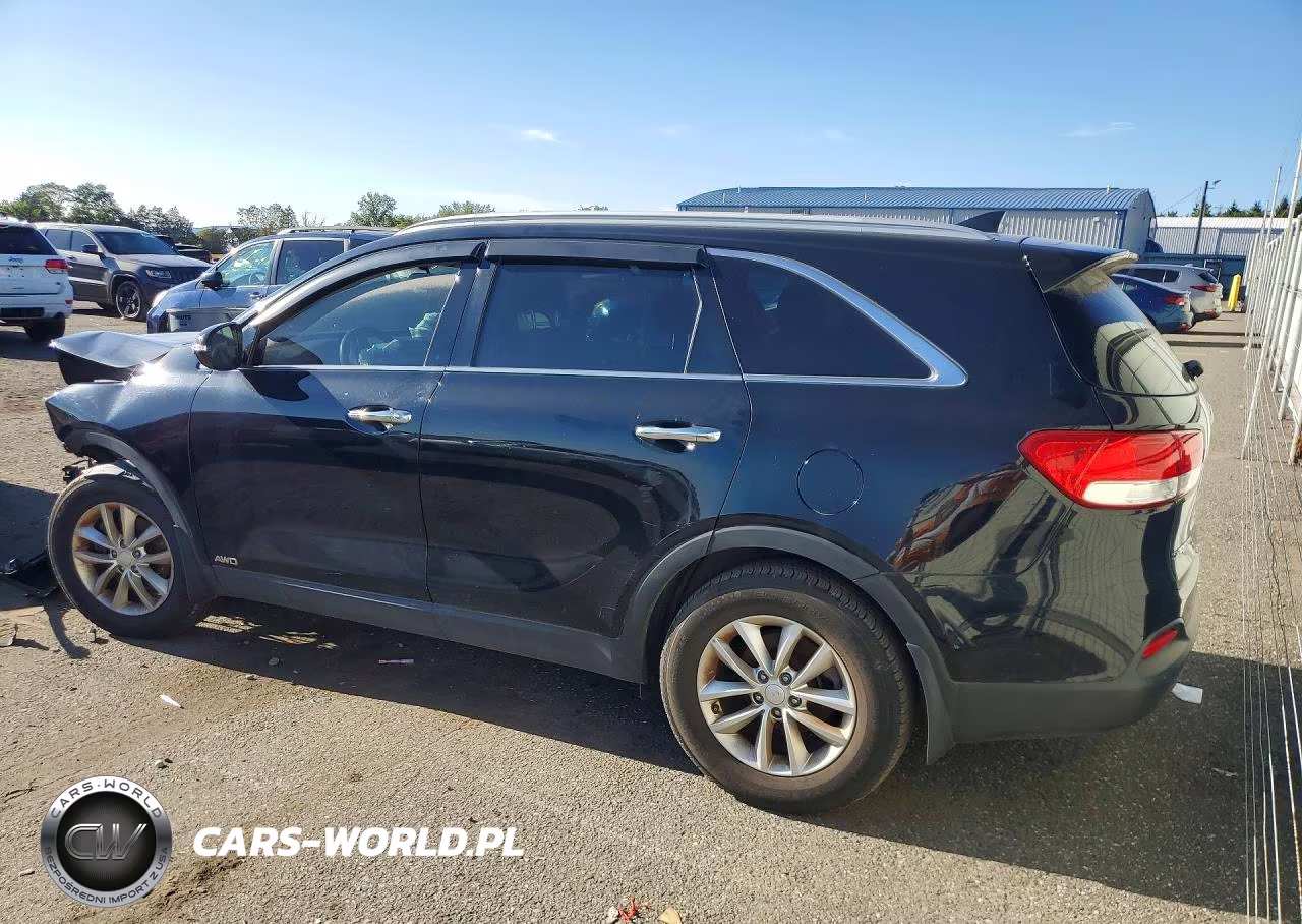 2018 Kia Sorento Lx VIN:5XYPGDA33JG377377 - 2